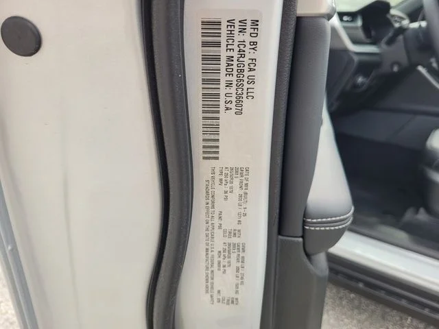 2025 Jeep Grand Cherokee Limited - Photo 19