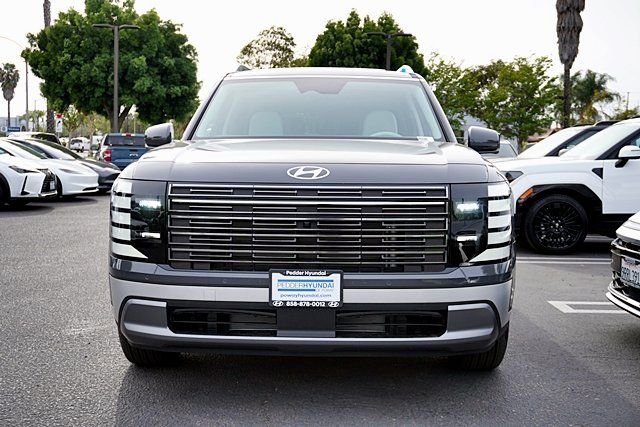 New 2026 Gray Hyundai SEL Premium image 4