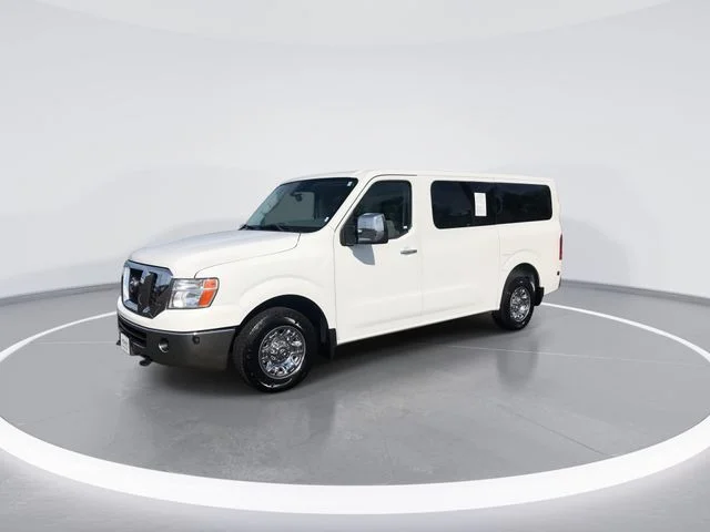 Used 2016 White Nissan SL image 4