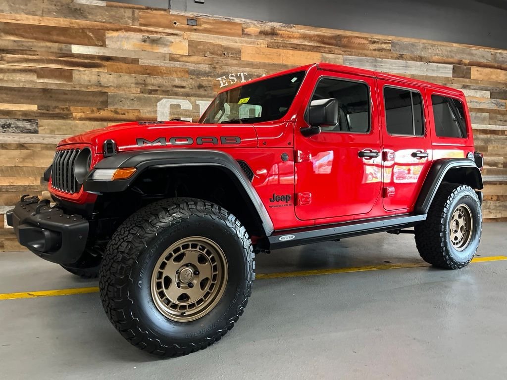 New 2026 Firecracker Red Clear-Coat Exterior Paint Jeep Moab 392 image 20