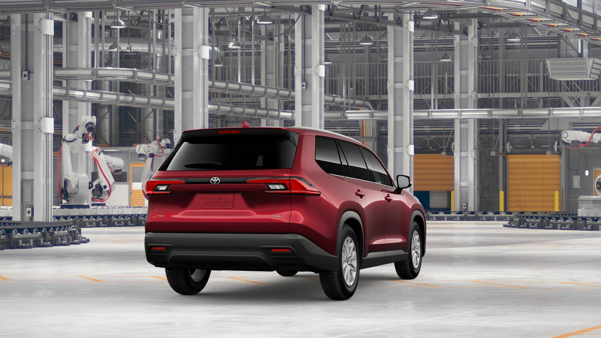 New 2026 Ruby Flare Pearl Toyota XLE image 21