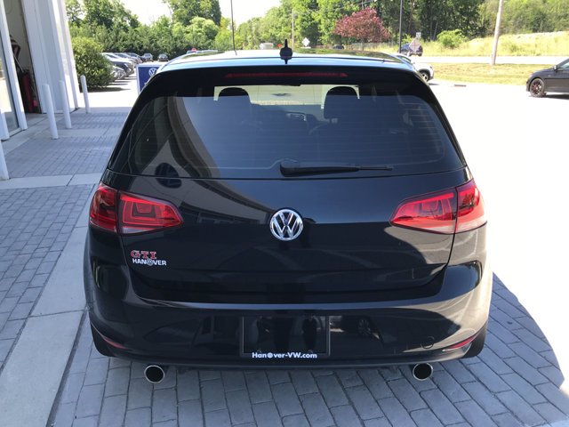 Used 2017 Deep Black Pearl Volkswagen Autobahn image 7