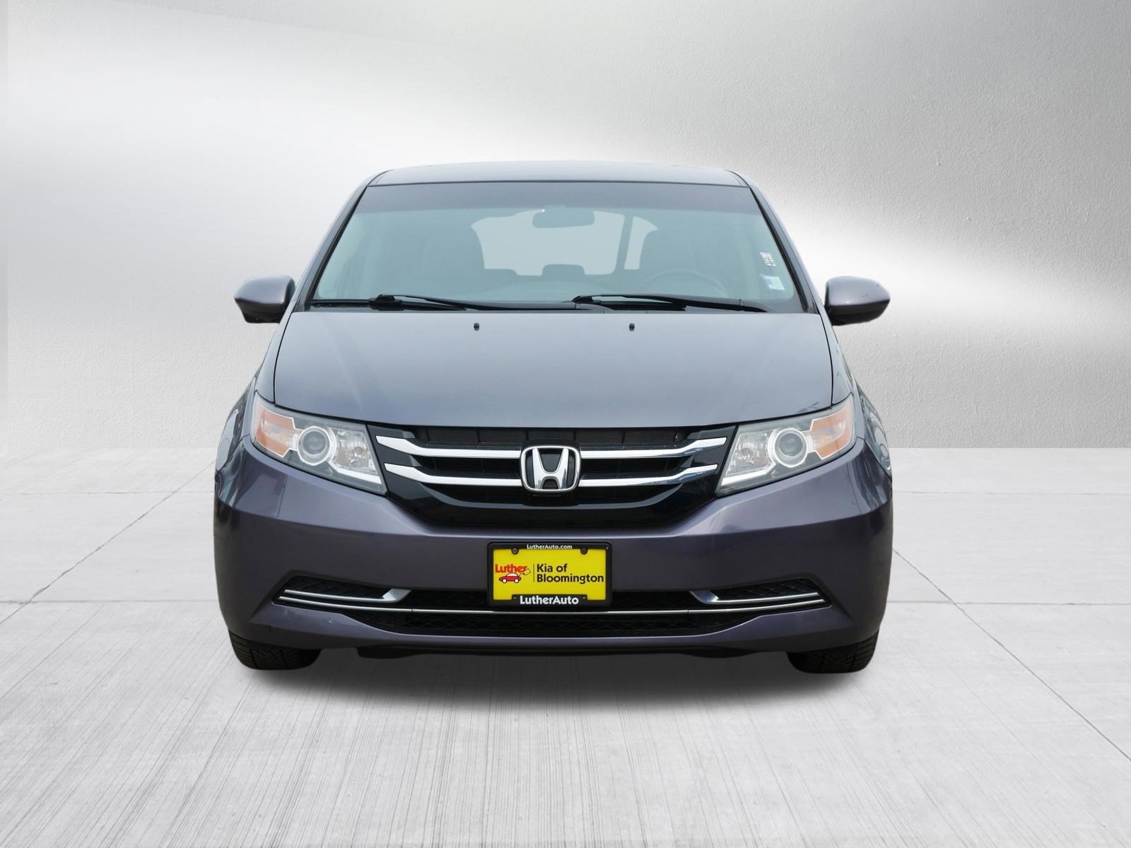 Used 2016 Honda Odyssey SE with VIN 5FNRL5H30GB066554 for sale in Bloomington, Minnesota