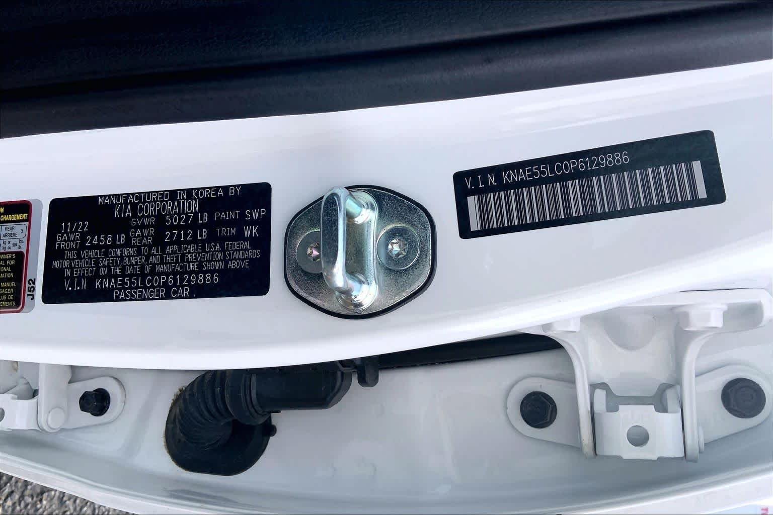 Used 2023 WHITE Kia GT2 image 37