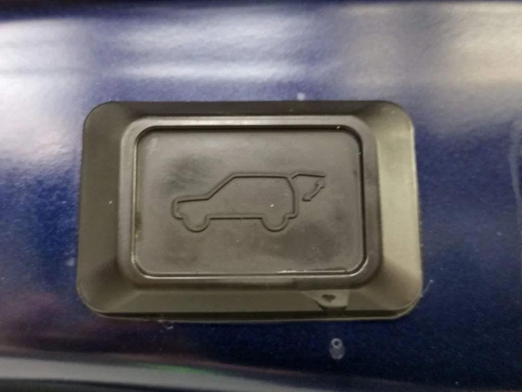 Used 2019 Blue Toyota XLE image 21