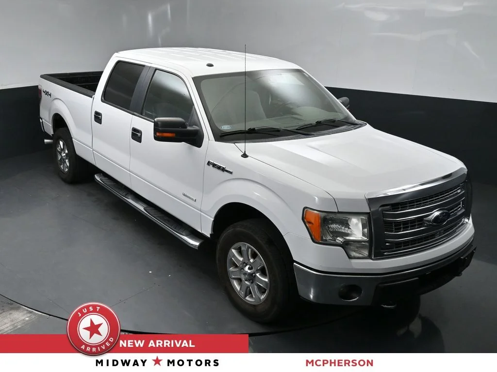 Used 2014 White Ford XLT image 1