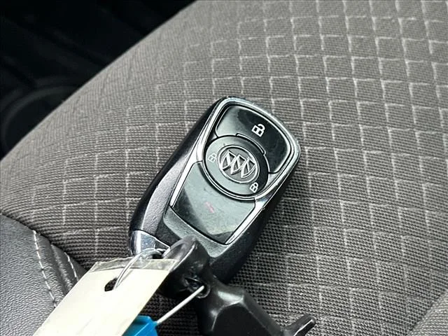 Used 2021 White Buick Preferred image 29
