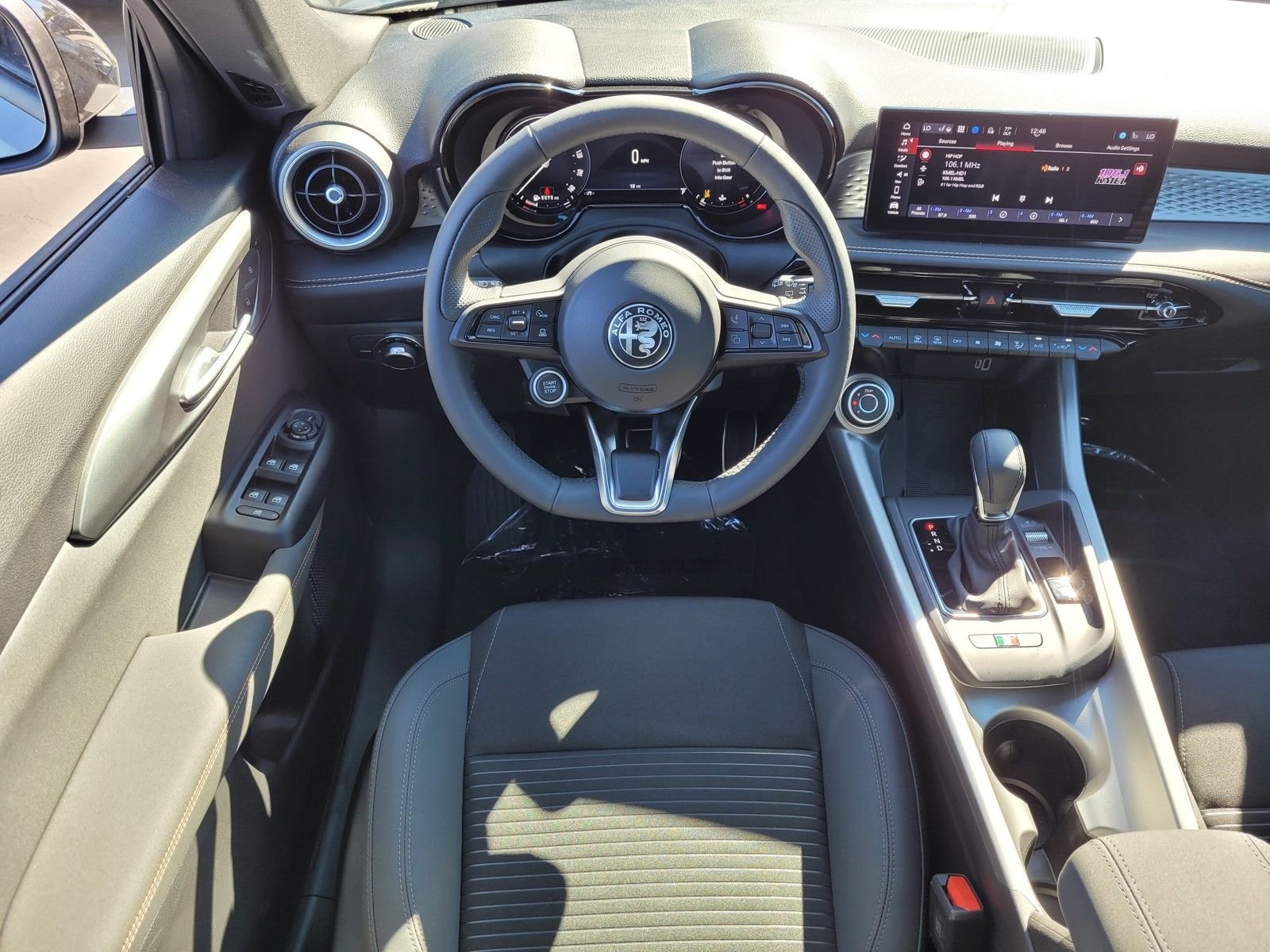 2025 Alfa Romeo Tonale Base - Photo 6