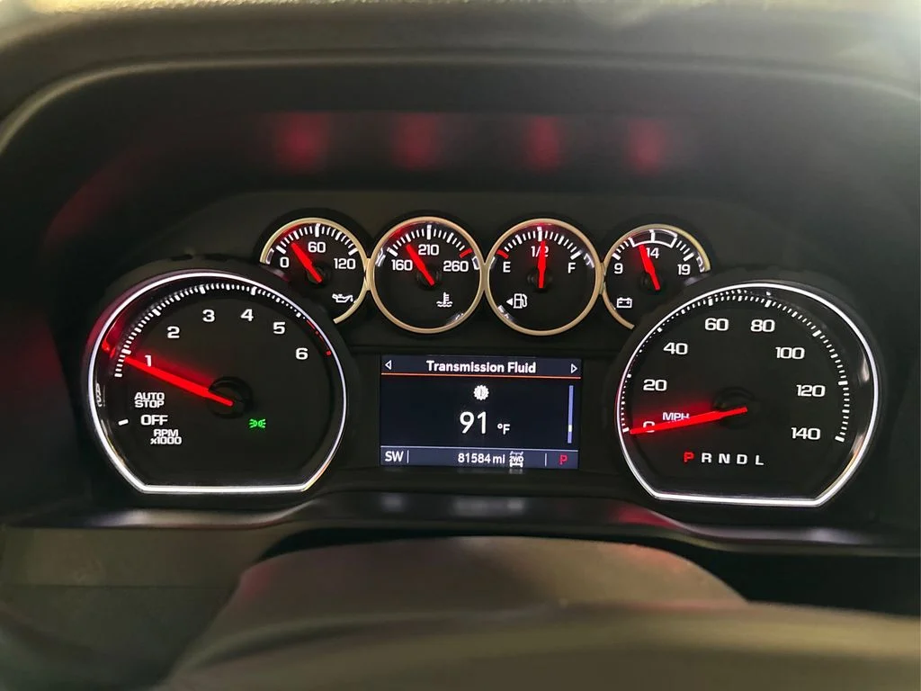 Used 2020 Shadow Gray Metallic Chevrolet LT image 30