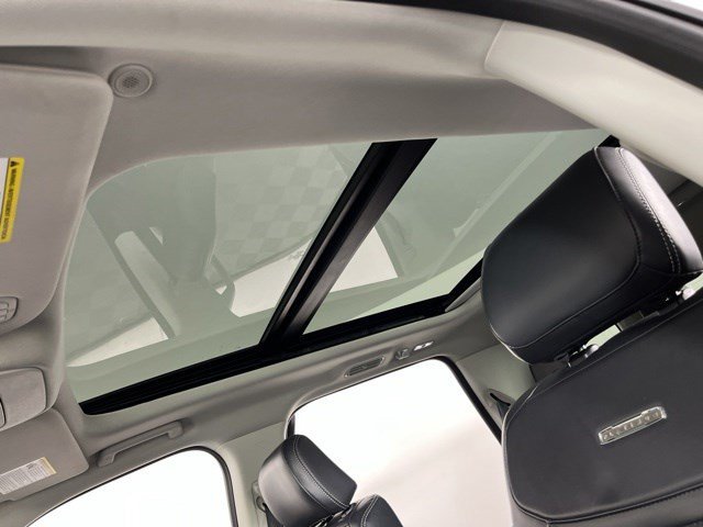 Certified Used 2025 Oxford White Ford Platinum image 27
