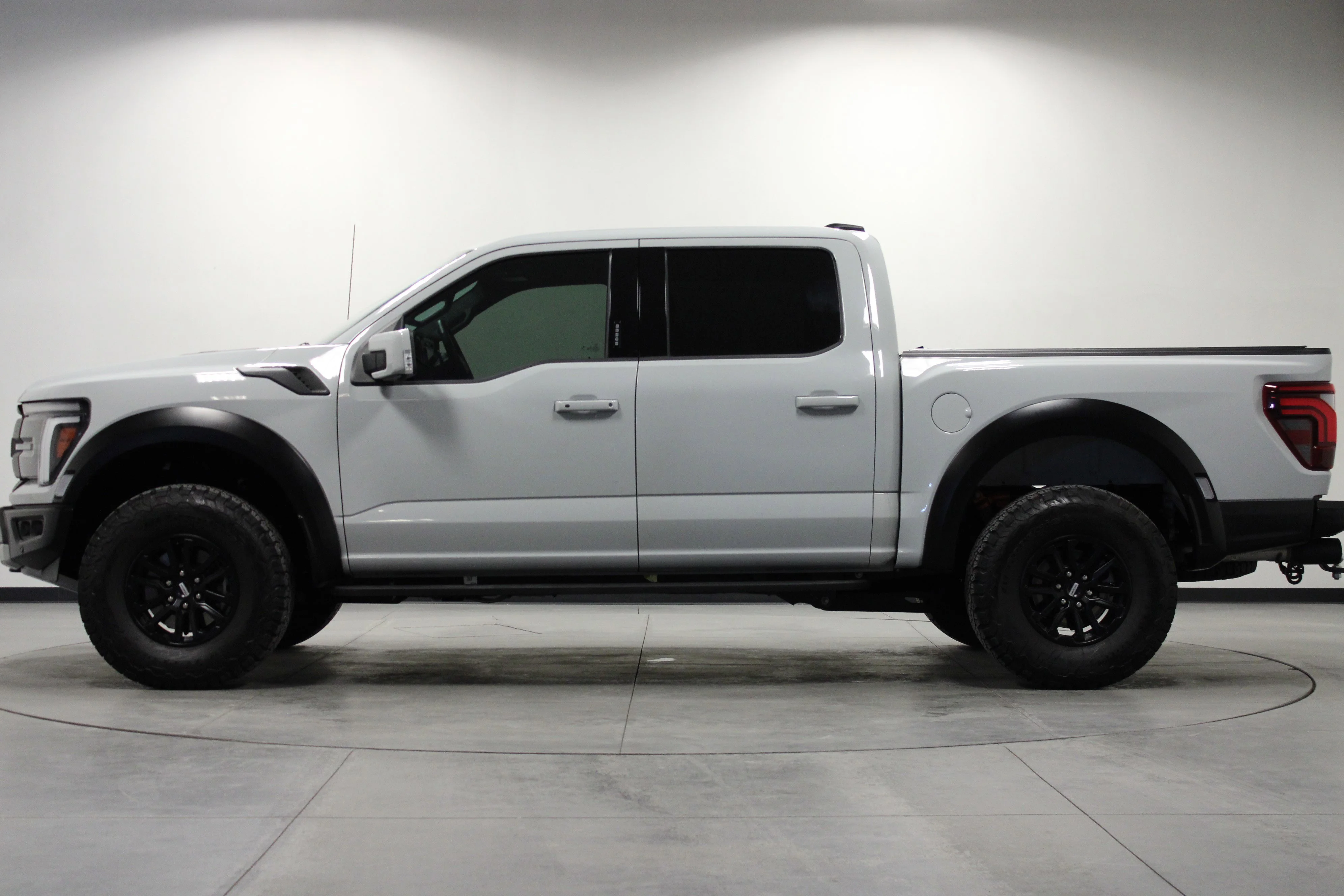 Used 2024 Avalanche Ford Raptor image 7