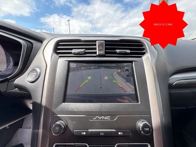 Used 2019 Black Ford SE image 20