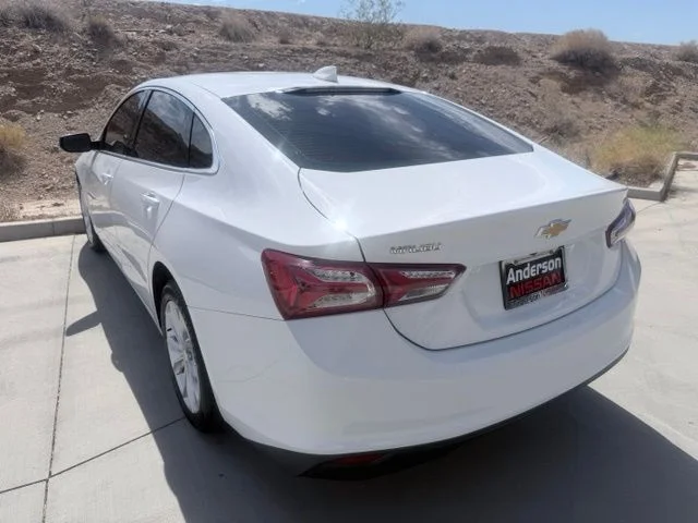 Used 2022 White Chevrolet LT image 8