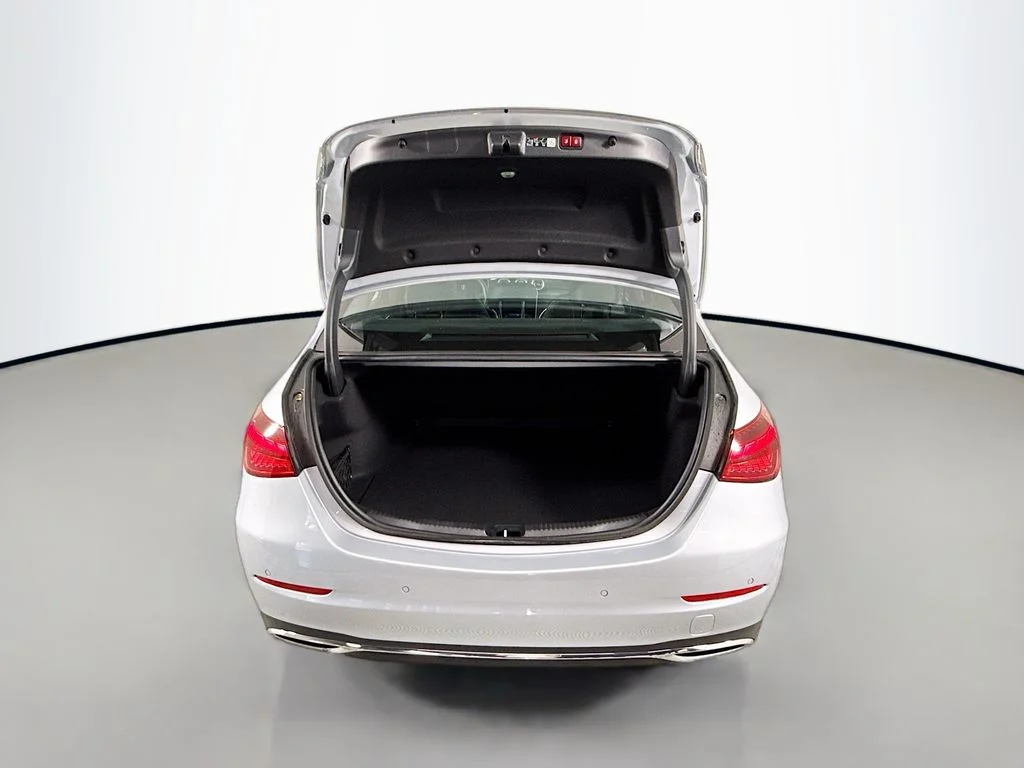 Used 2025  Mercedes-Benz C 300 image 26