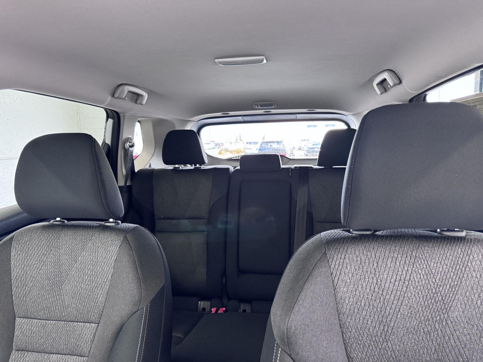 2024 Nissan Rogue SV - Photo 28