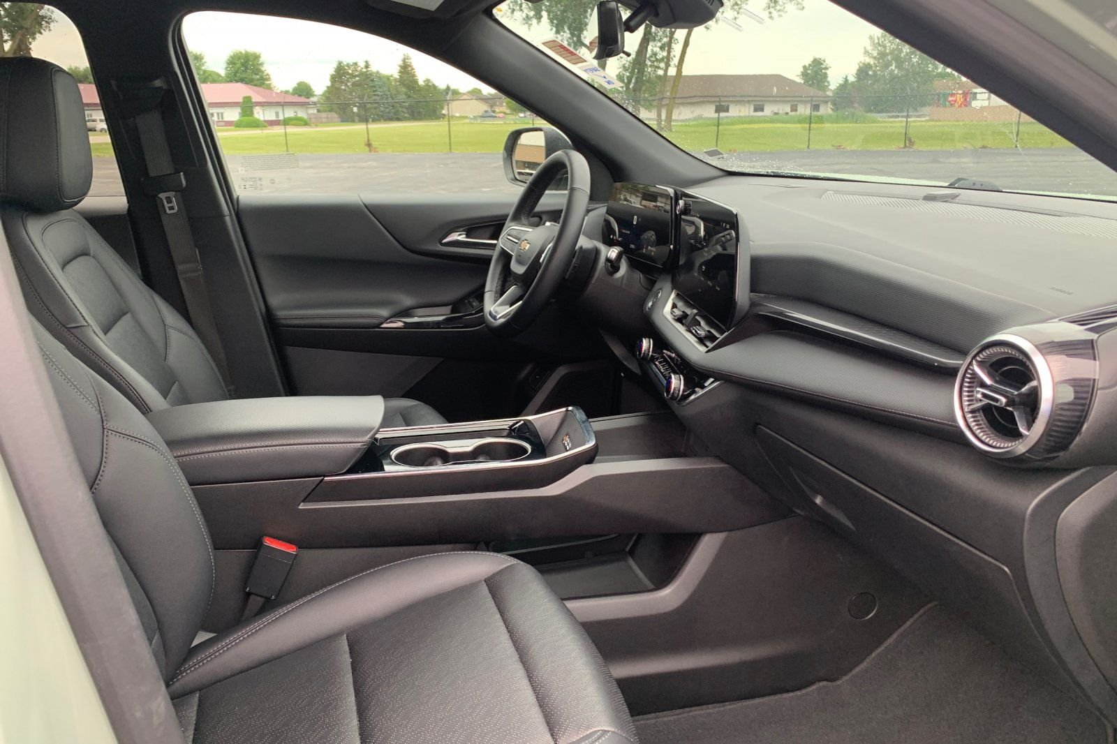 Used 2025 Green Chevrolet LT image 20