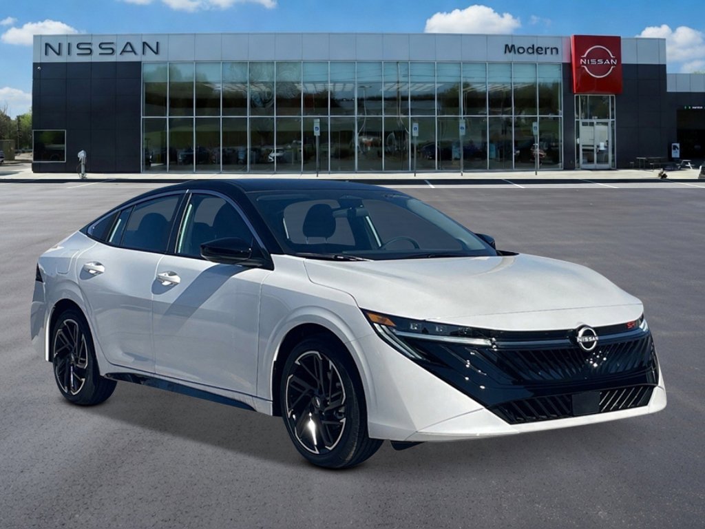 New 2026 Aspen White Tricoat/Super Black Nissan SR image 7