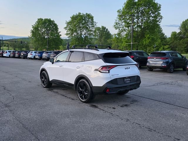Used 2025 White Kia X-Line image 6