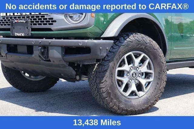Used 2024 Eruption Green Metallic Ford Badlands image 21