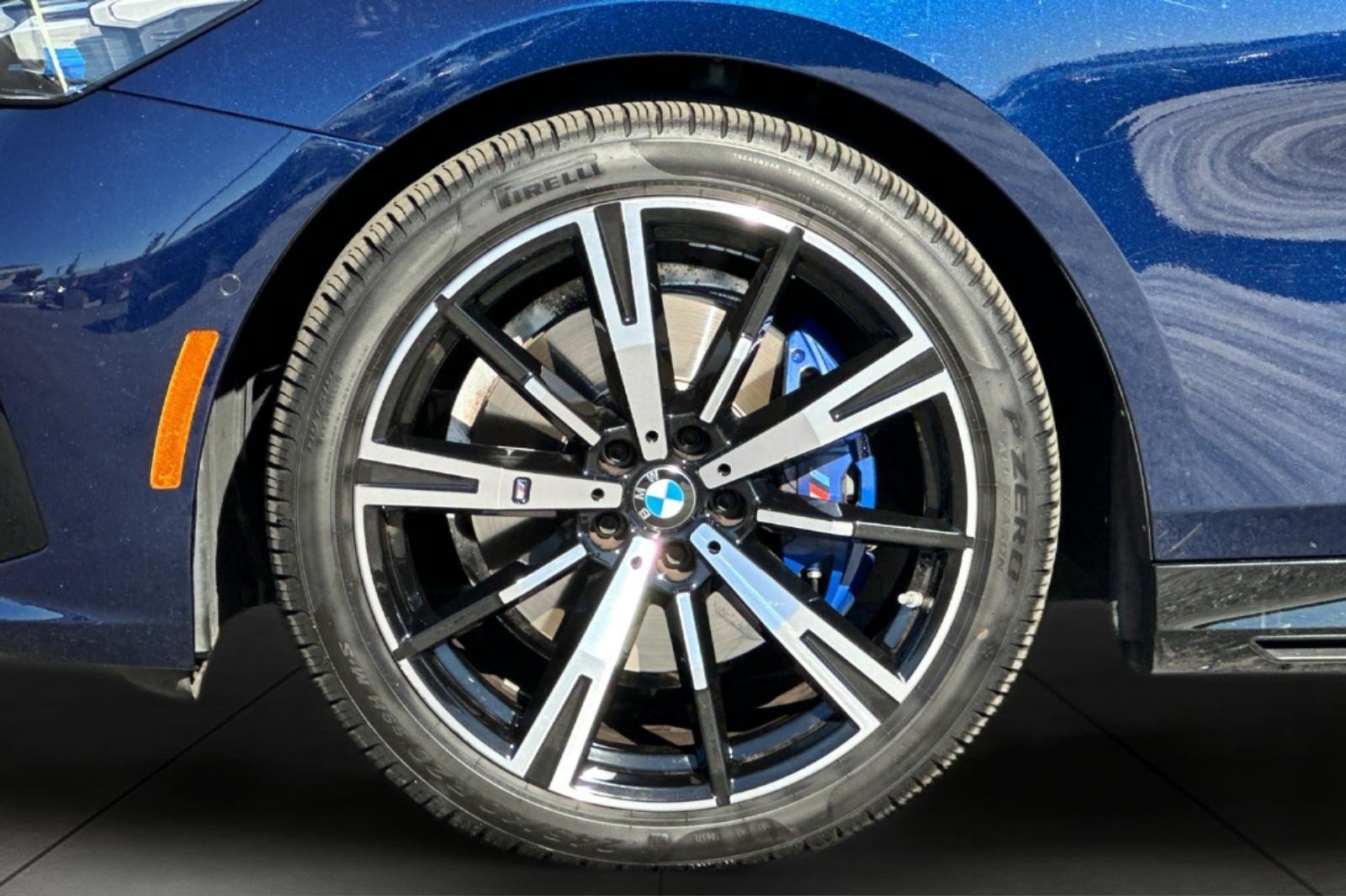 Used 2025 Tanzanite Blue II Metallic BMW 530i xDrive image 25