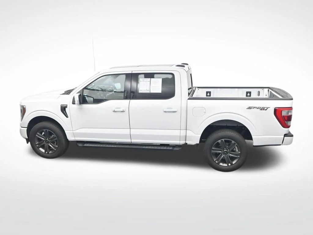 Certified Used 2023 Oxford White Ford Lariat image 36