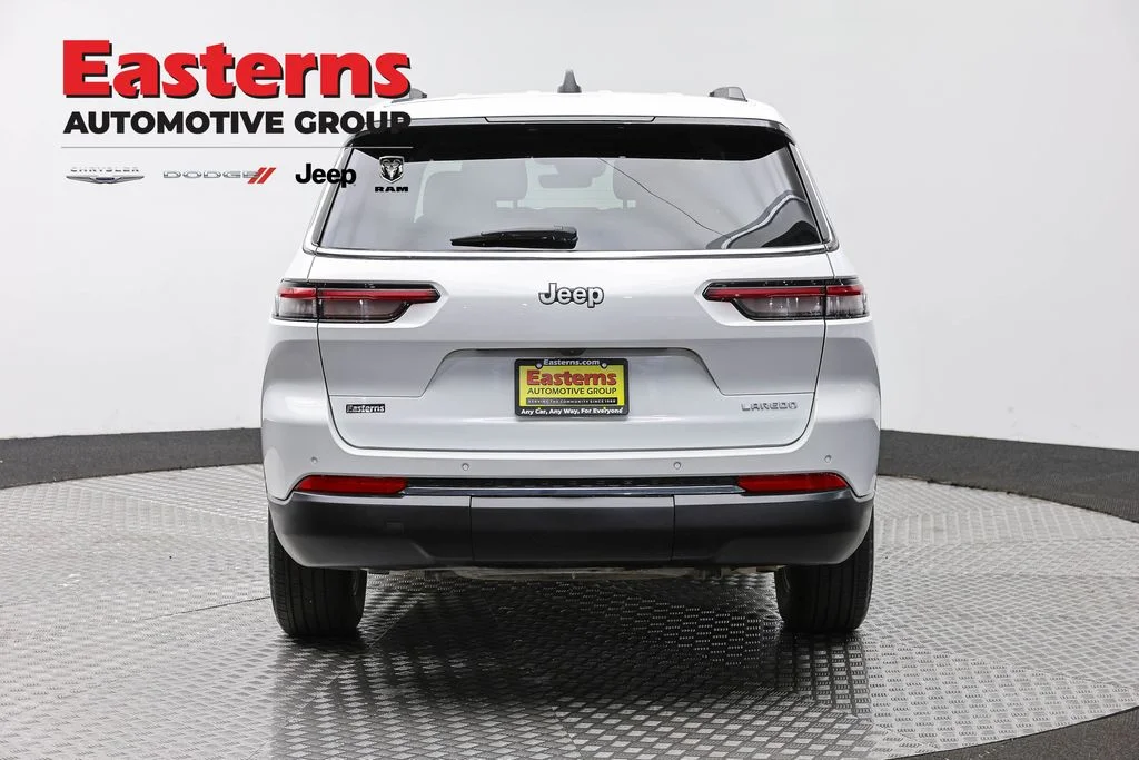 Certified Used 2025 White Jeep Laredo image 8