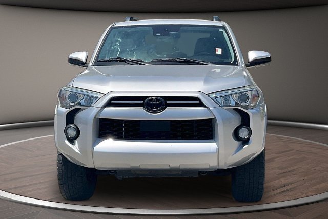 Used 2020 Silver Toyota SR5 image 3
