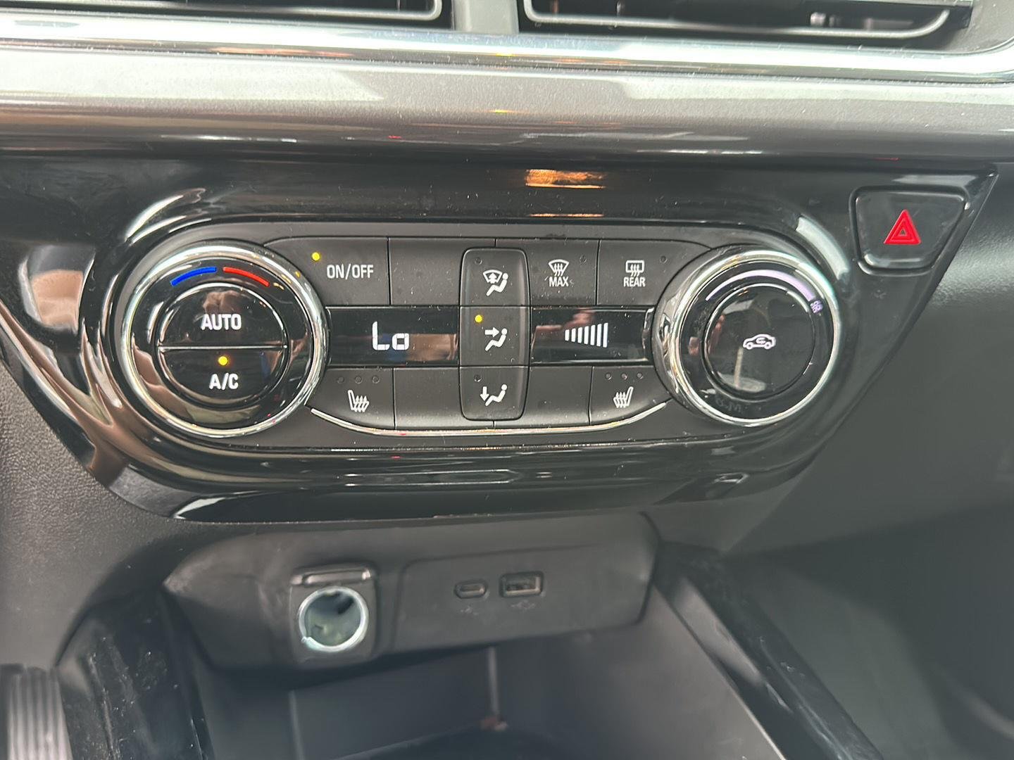 Used 2025 Summit White Chevrolet ACTIV image 10