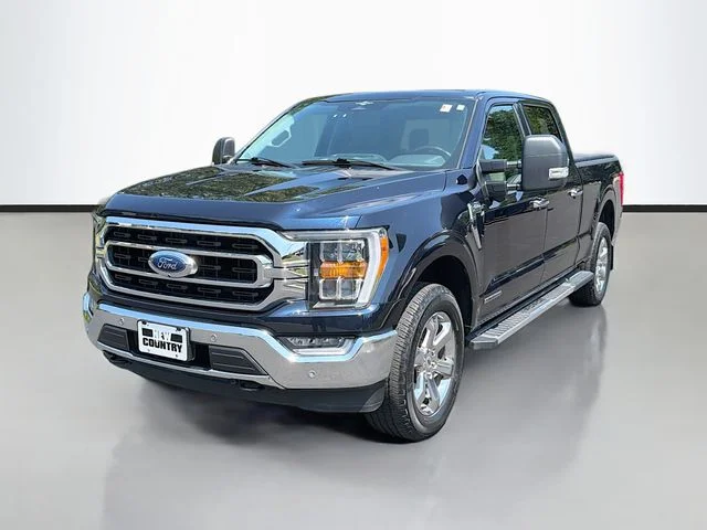 Used 2023 Blue Ford XLT image 3