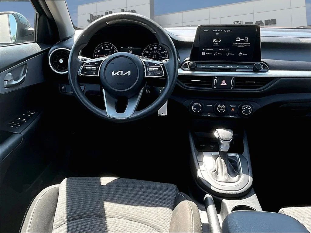 Used 2024 Gray Kia LXS image 10