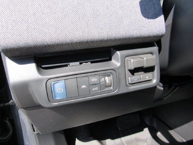 2026 GMC Sierra EV Elevation - Photo 15