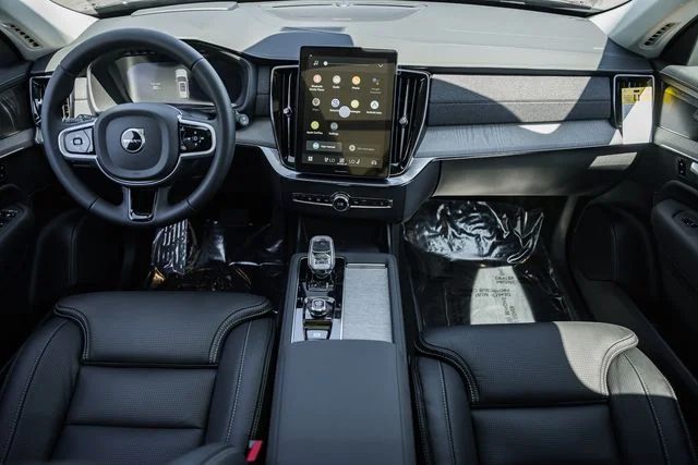 2026 Volvo XC90 Ultra - Photo 20