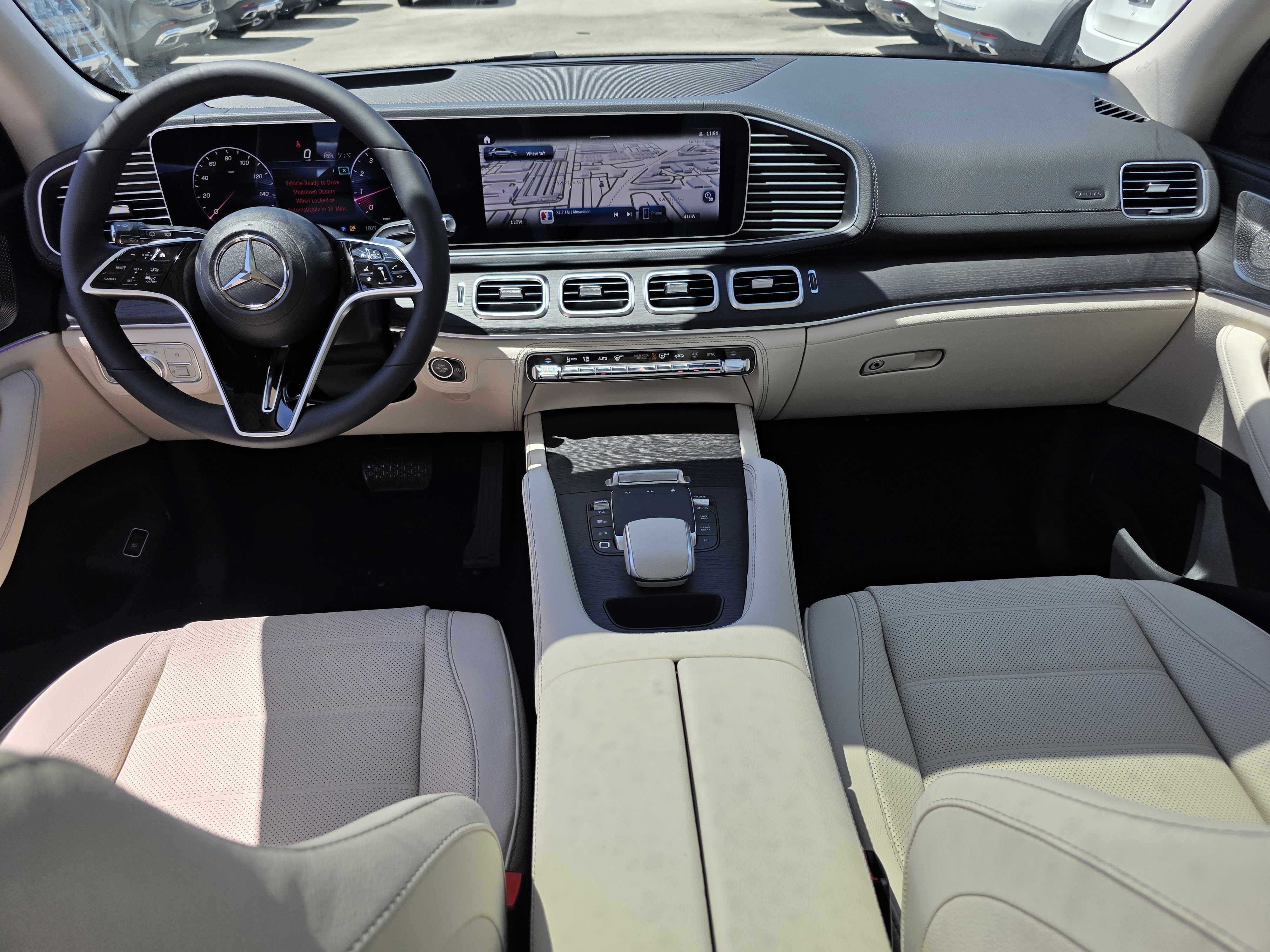 New 2026 MANUFAKTUR Moonlight White Metallic Mercedes-Benz GLE 350 image 36