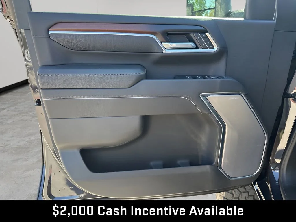 New 2026 Titanium Rush Metallic GMC Denali image 32