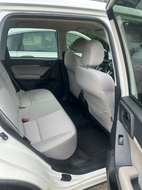 Used 2018 White Subaru 2.5i image 5