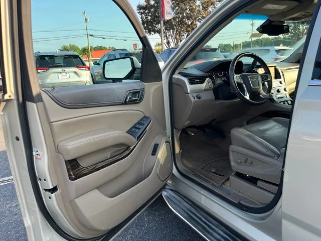 Used 2015 Gold GMC SLT image 4