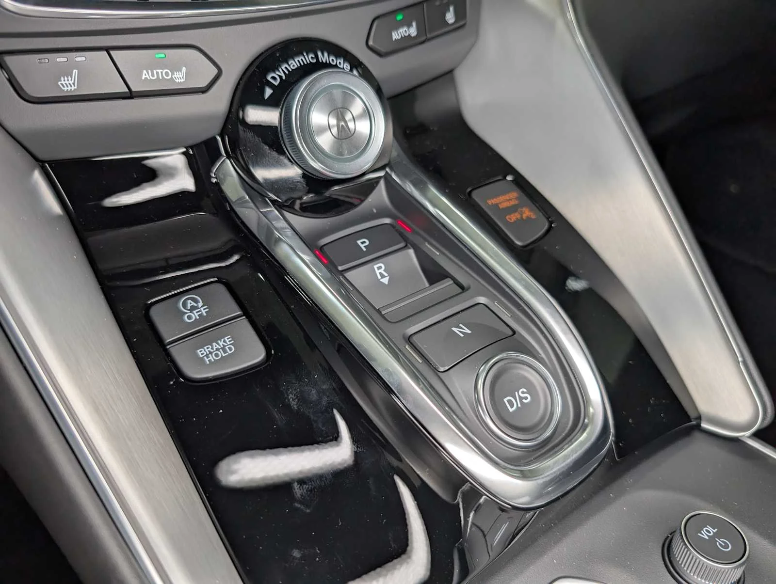 Used 2025 Liquid Carbon Metallic Acura w/Technology Package image 33