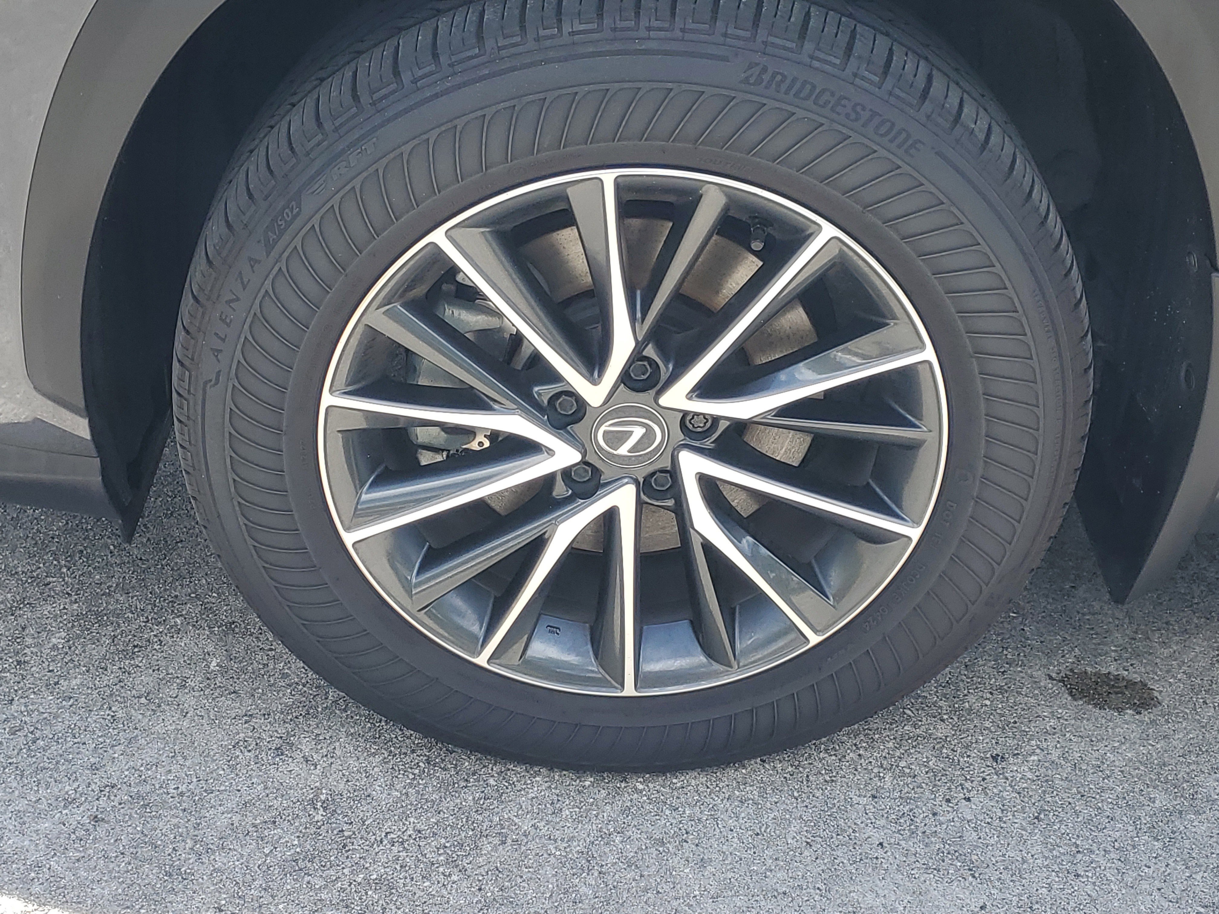 Used 2025 Gray Lexus NX 250 Premium image 4