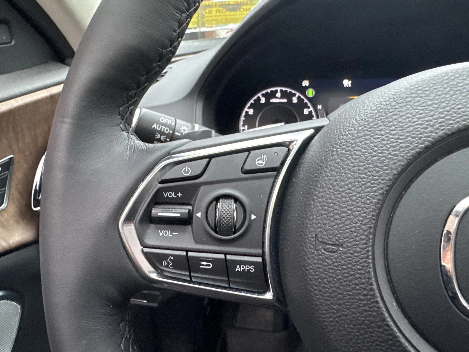 Used 2024 Majestic Black Pearl Acura SH-AWD w/Advance image 16