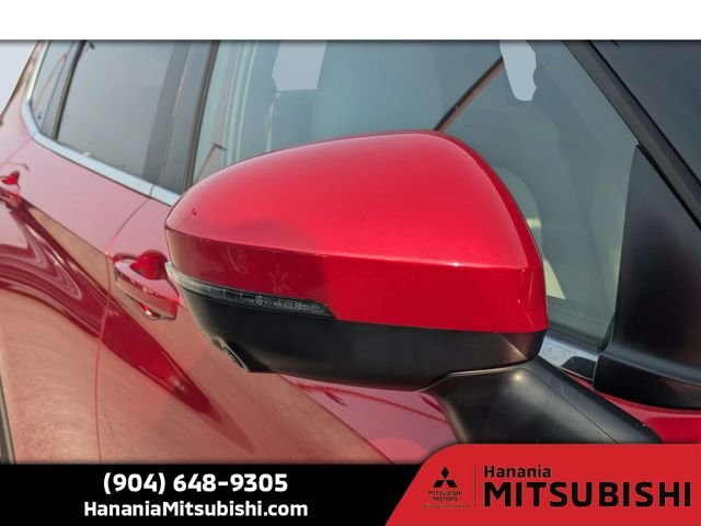 Used 2025 Red Mitsubishi SE image 10