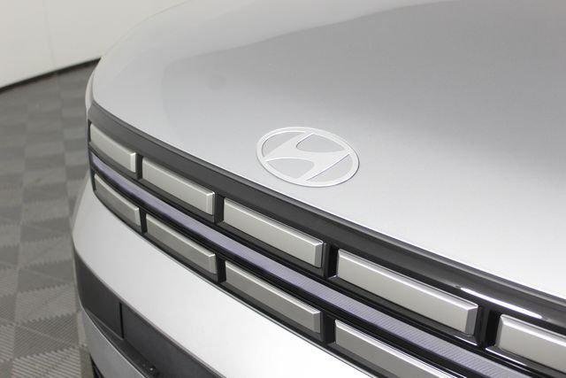 New 2026 Silver Hyundai SE image 58