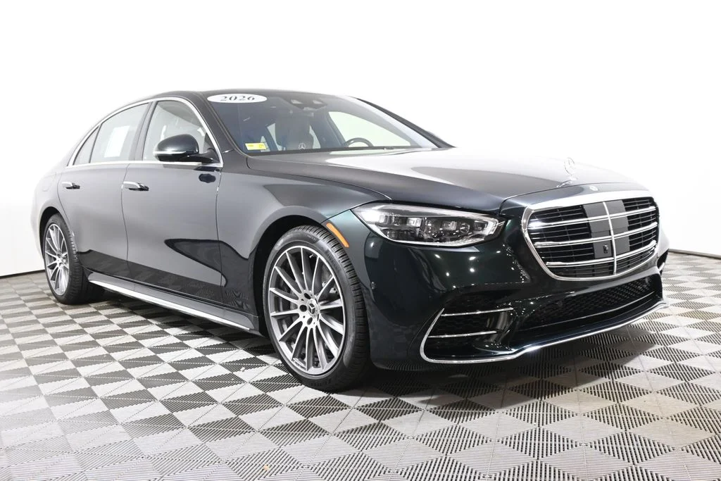 Certified Used 2026 Green Mercedes-Benz S 580 image 9
