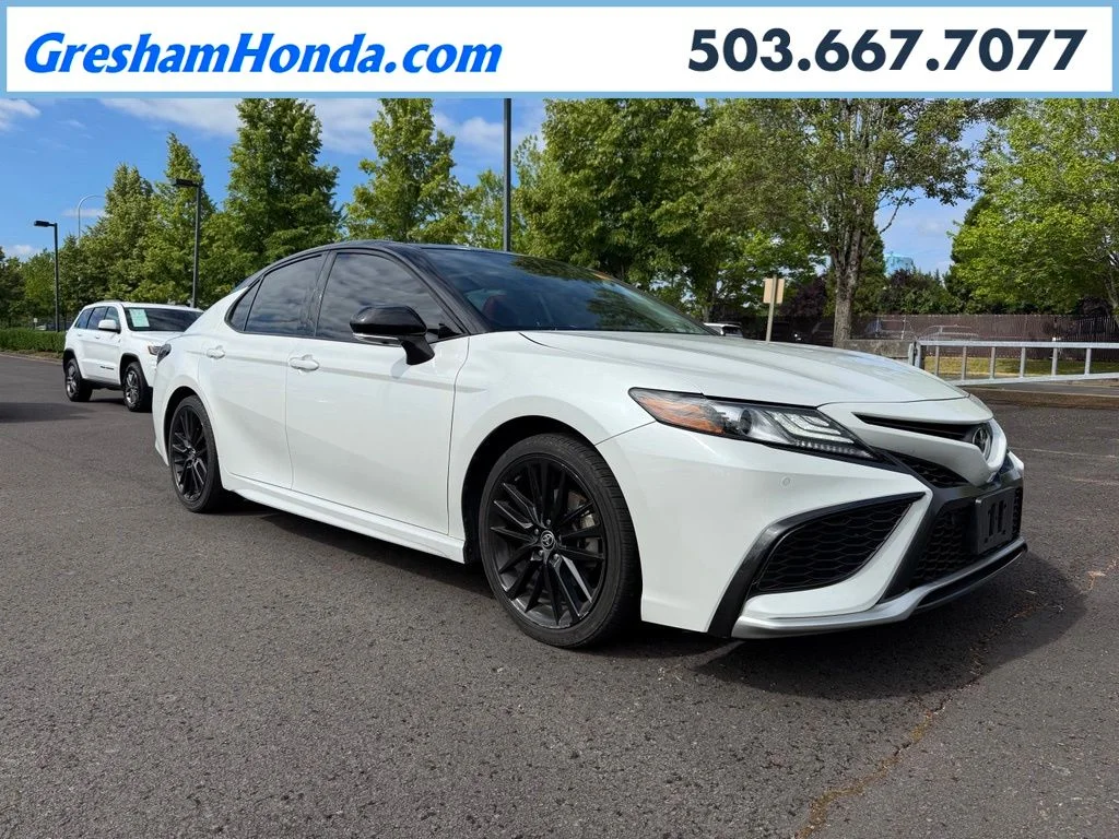 2021 Toyota Camry 2.5 Auto XSE AWD's photo