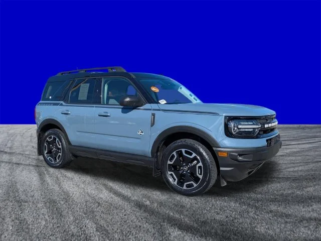 Certified Used 2024 Azure Gray Metallic Ford Outer Banks image 2
