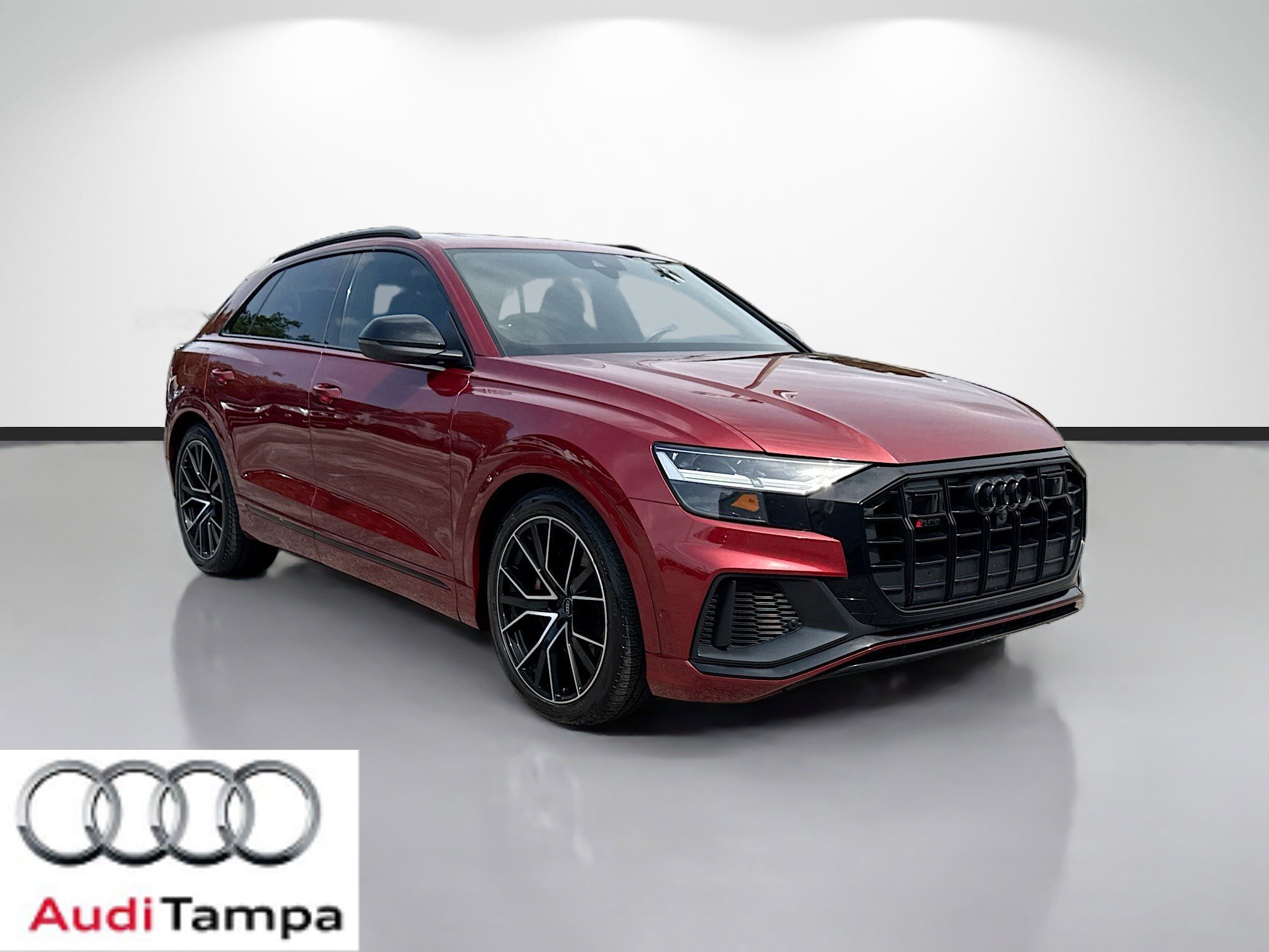 2021 Audi SQ8 Premium Plus's photo