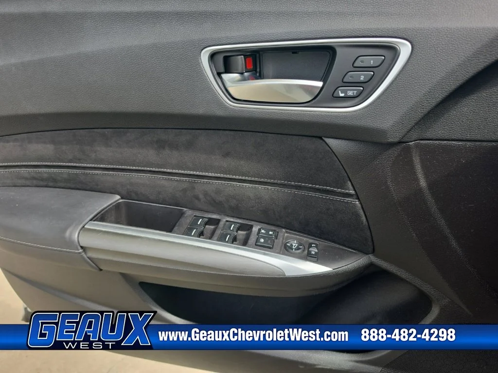 Used 2020 White Acura 3.5L A-Spec Pkg image 19