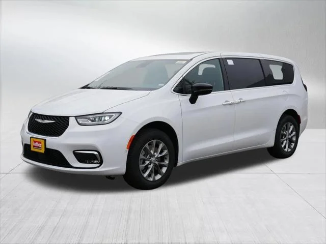 New 2026 Bright White Clearcoat Chrysler Limited image 3