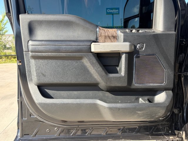 Used 2019 Black Ford LARIAT image 20