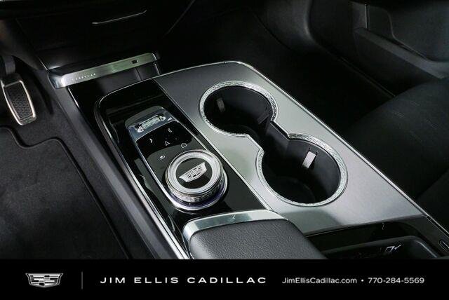 2027 Cadillac LYRIQ Luxury - Photo 17