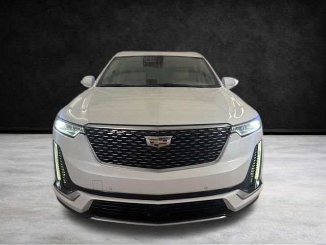 Used 2020 Crystal White Tricoat Cadillac Premium Luxury image 3